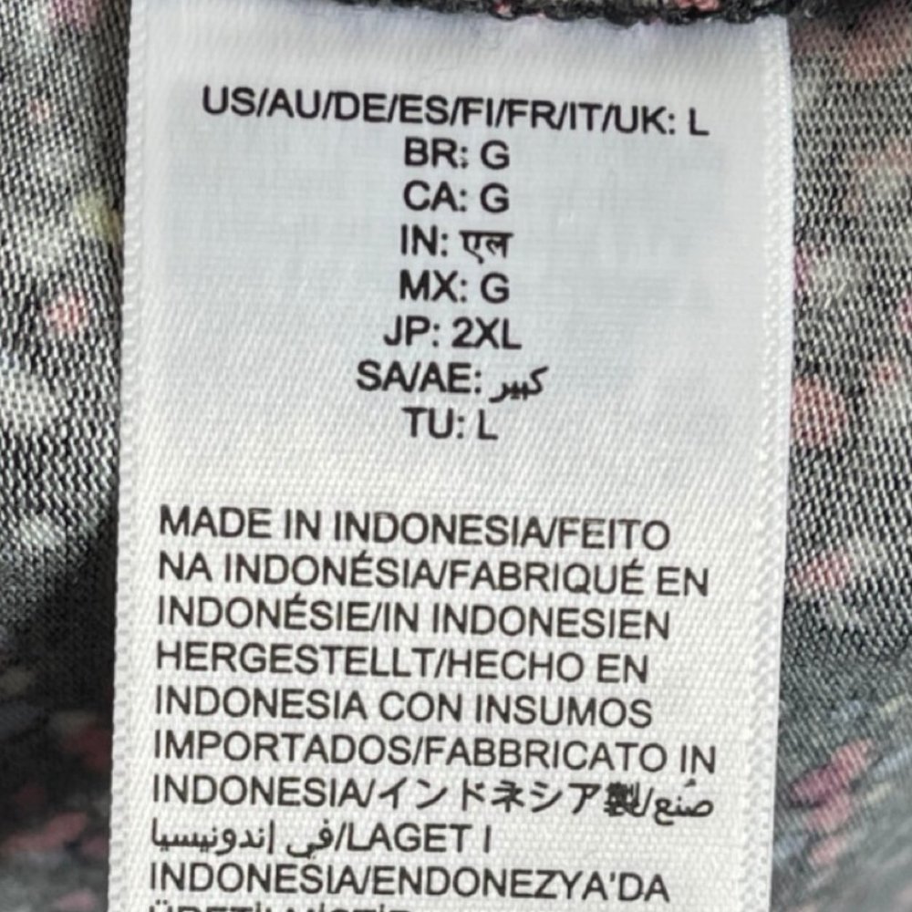 Amazon Essentials | Women's Multicolor Dotted Max… - image 6